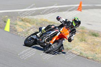 media/Oct-14-2023-TrackXperience (Sat) [[0517685739]]/Level 3/session 4 turn 6/